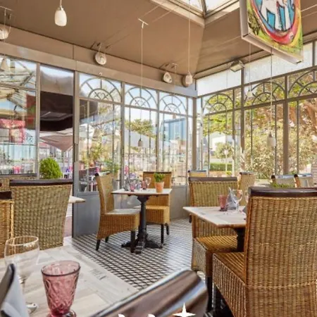 Le Manoir D'a Cote 3* クルル・シュル・メール