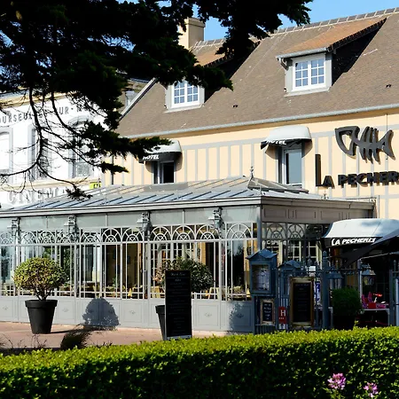 Le Manoir D'a Cote ゲストハウス 3*