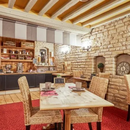 Le Manoir D'à Côté 3*