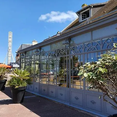 Le Manoir D'à Côté Maison d'hôtes