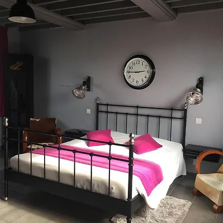 Le Manoir D'à Côté Maison d'hôtes 3*