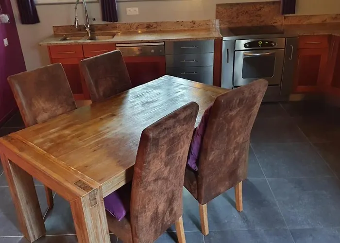 Le Manoir D'a Cote Guest house